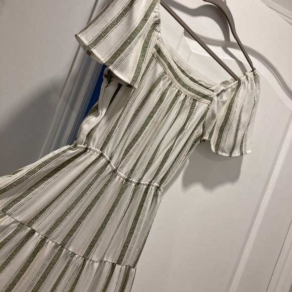 Monteau Los Angeles Summer dress. White and green color. Size M - Picture 2 of 5